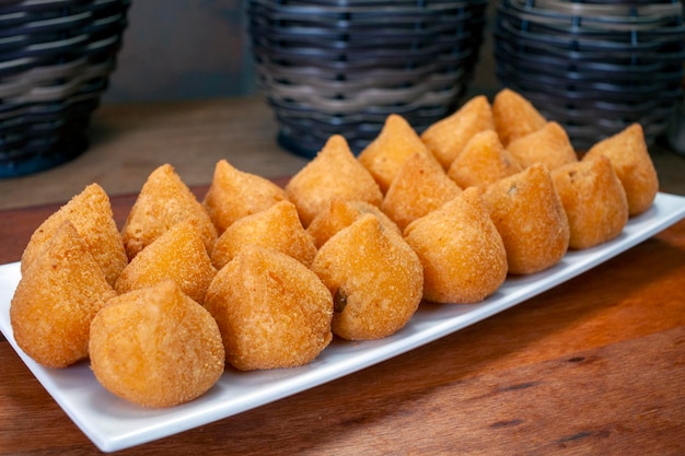 Coxinha de poulet snack brésilien