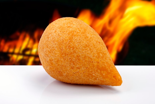 Coxinha de poulet, snack brésilien