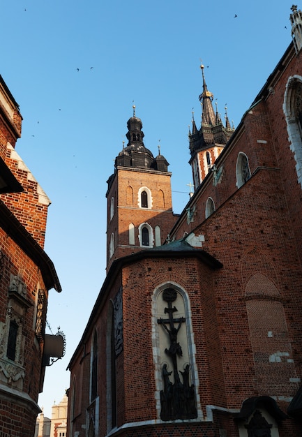 Cracovie, Pologne - 27 juillet 2013 : Belle architecture du vieux Cracovie. Place de la ville de Cracovie