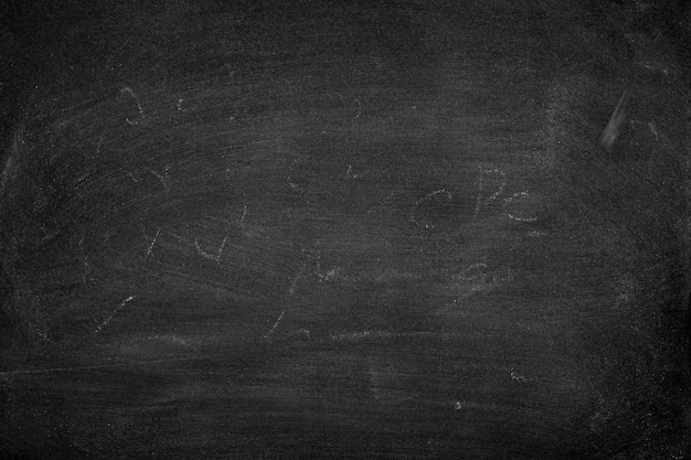 Craie abstraite effacée sur un tableau noir ou une texture de tableau tableau scolaire propre pour l'arrière-plan ou l'espace de copie pour ajouter un message texte Toile de fond des concepts éducatifs