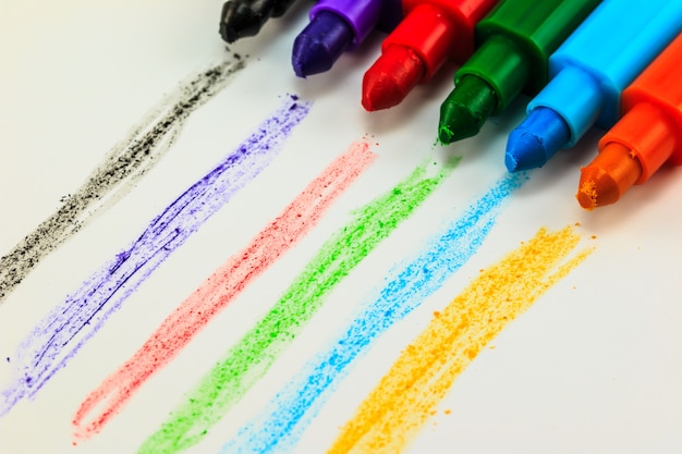 crayons colorés