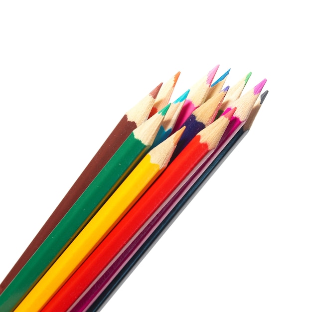 Crayons de couleur isolés