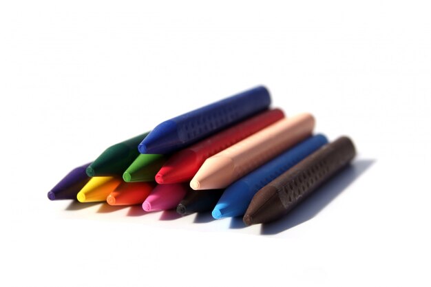 crayons de couleur pour dessiner à l&#39;école