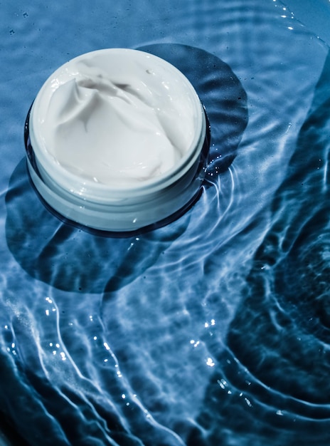 Crème de beauté hydratante soins de la peau et cosmétiques spa