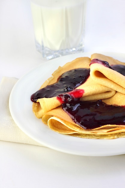 Crêpes à la confiture