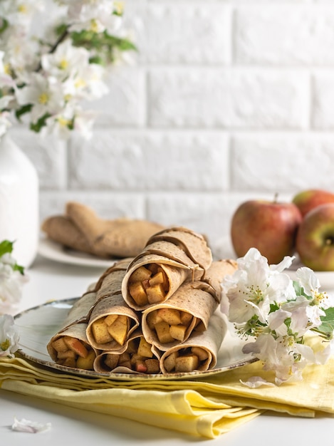 Crêpes fourrées aux pommes