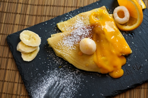 Crêpes sur une table de restaurant