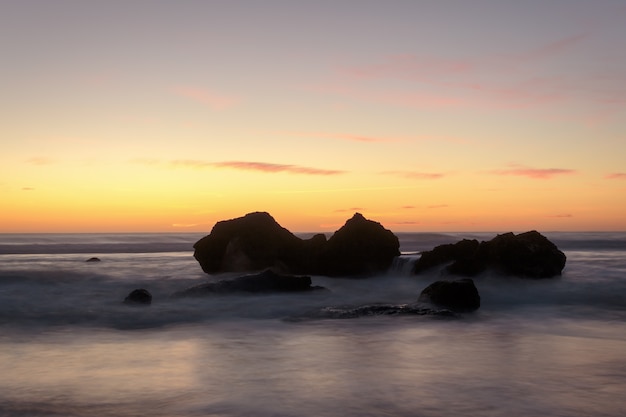 Crépuscule sur les plages de Cadix