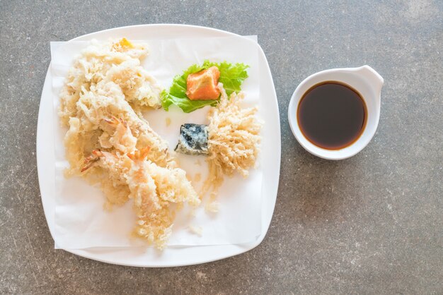 crevettes frites (tempura)