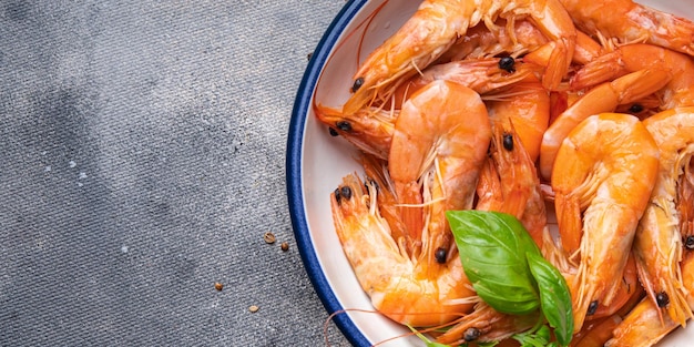 crevettes fruits de mer crevettes repas sain nourriture collation régime alimentaire sur la table copie espace arrière-plan alimentaire