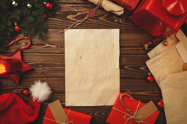 Écrire une lettre à Santa composiiton dans un style vintage