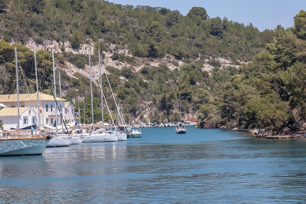 Photo croisière vers les îles paxos et antipaxos