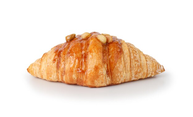 Croissant frais et savoureux isolé sur fond blanc avec un tracé de détourage Pâtisserie française Délicieux