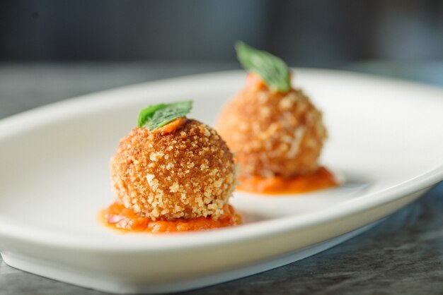 Croquettes de pommes de terre aux légumes verts