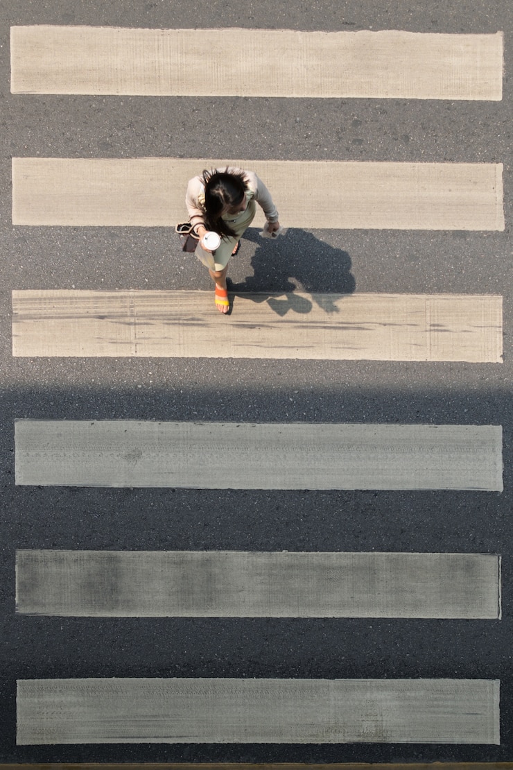 Photo crosswalk ou passage de zèbre dans la ville de bangkok