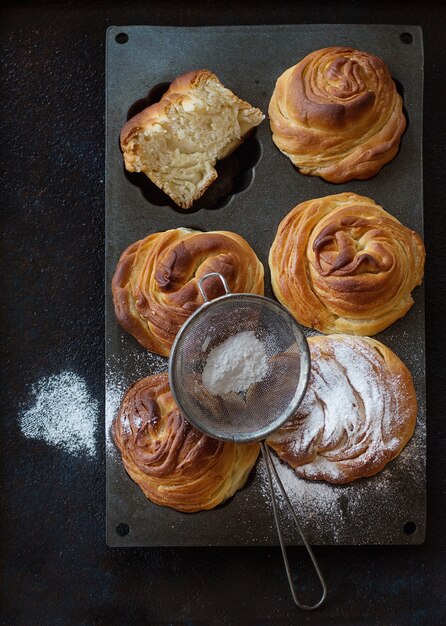 Cruffins de pâtisseries modernes