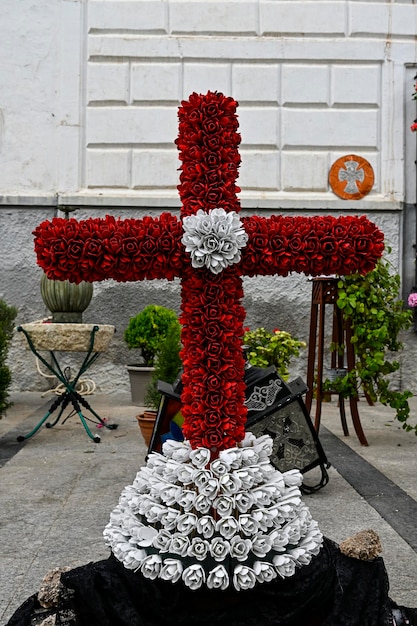 Cruz de Mayo La Fiesta de las Cruces est une fête célébrée le 3 mai