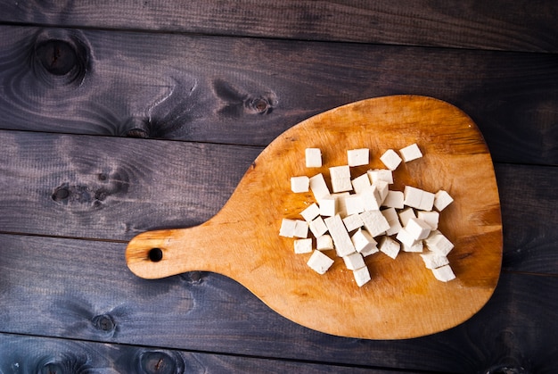 Cubes de tofu brut