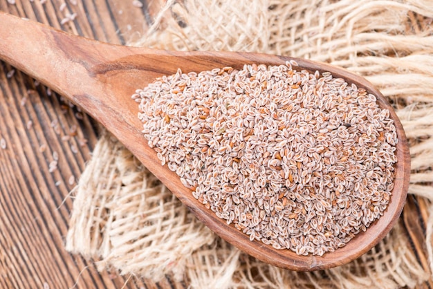 Cuillère en bois au psyllium