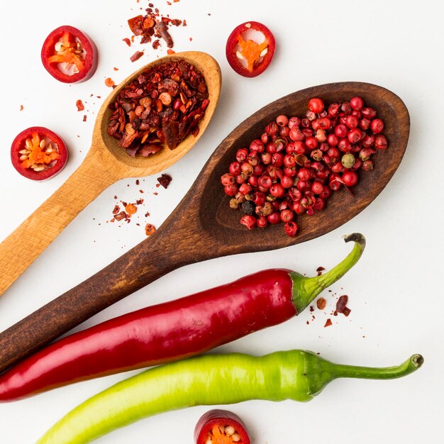 cuillère en bois pour le condiment du piment