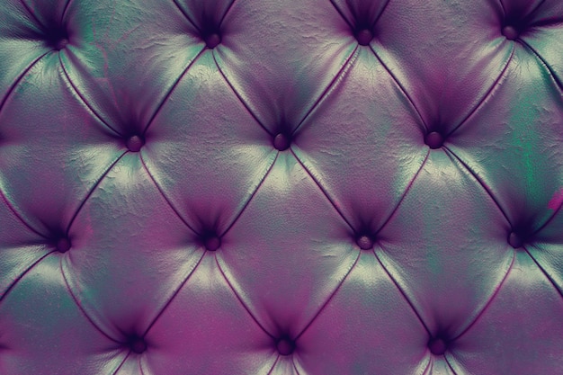 Photo cuir violet avec boutons