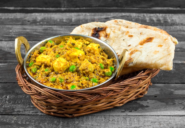 Photo cuisine indienne mattar paneer food
