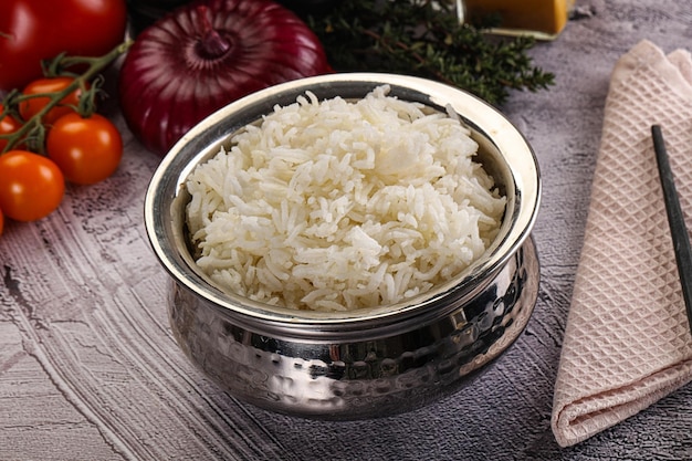 Cuisine indienne Riz basmati cuit à la vapeur