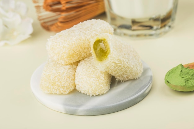 Cuisine japonaise : Mochi Matcha à la noix de coco