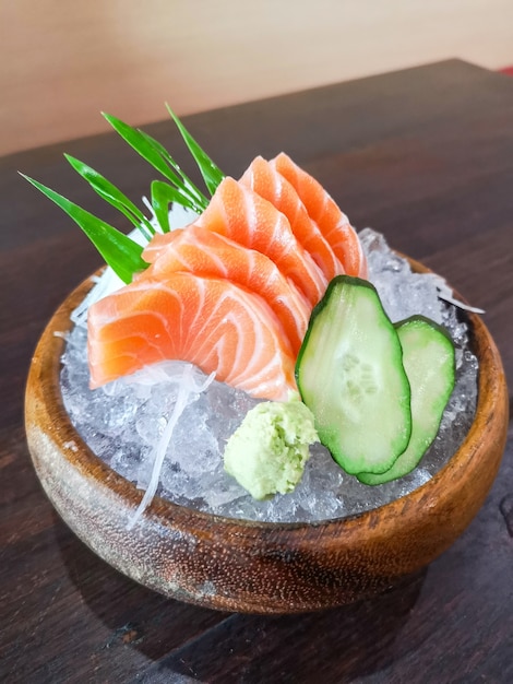 Photo cuisine japonaise. sushi avec des ingrédients frais