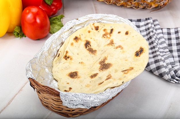 Cuisine traditionnelle indienne pain tandoori Paratha