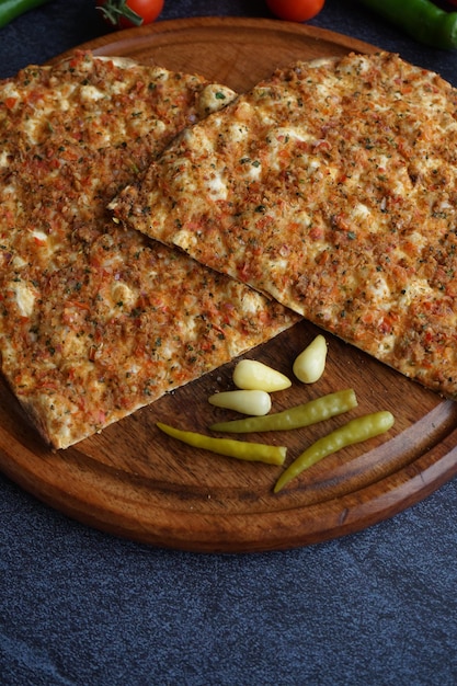 Cuisine turque Pizza turque Lahmacun