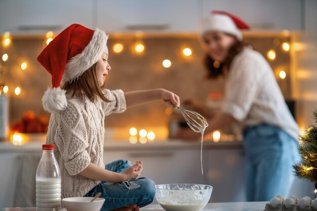 Cuisiner des biscuits de Noël