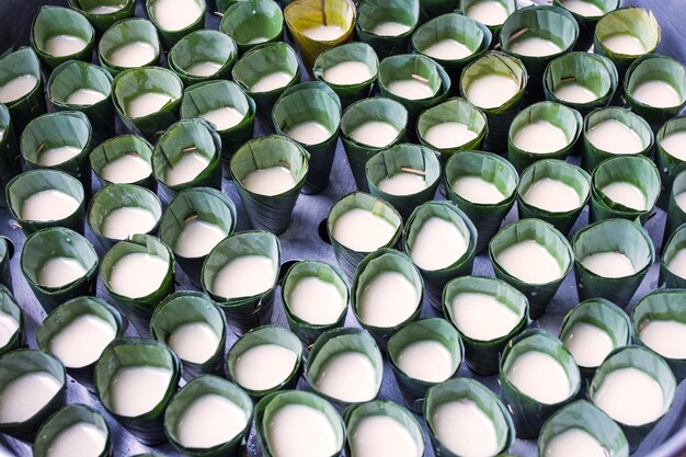 Cuisiner un dessert thaï au lait de coco