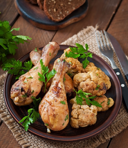 Cuisse de poulet au chou-fleur au four et persil