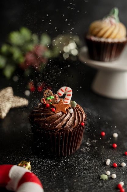 Cupcakes de Noël mode de vie de mauvaise humeur fond saisonnier cuisson à la maison