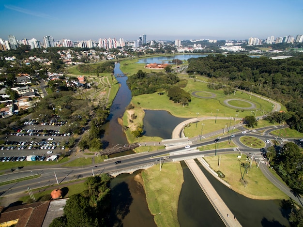 Curitiba, Parana, Brésil. Vue aérienne du parc Barigui.