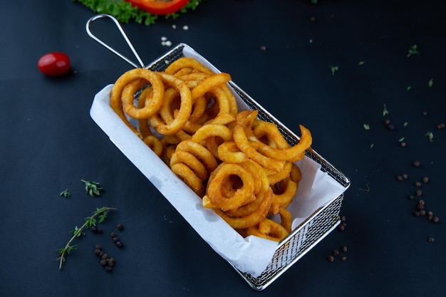 Curly_Fries_Sideview
