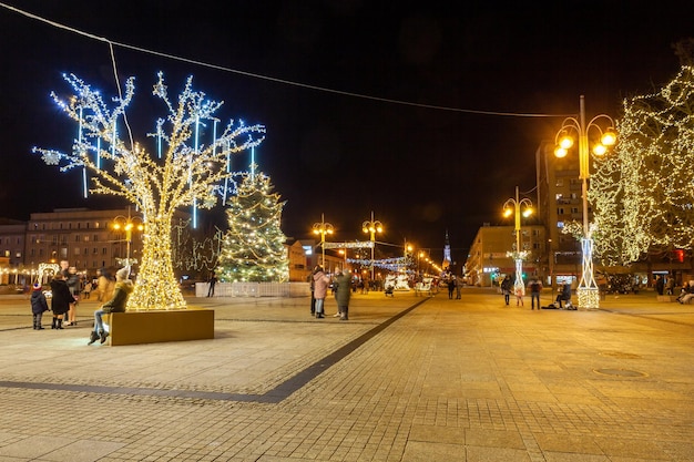 Czestochowa Pologne 31 décembre 2023 Centre-ville de Czestochowa la veille de Noël