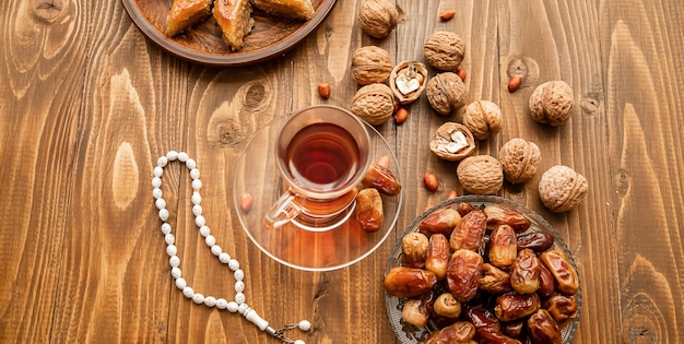 Dates, Chapelets Et Baklava. Ramadan.