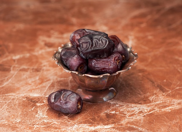 Dattes séchées fruits du palmier dattier