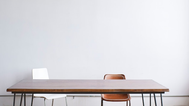 Décor de table en bois minimaliste