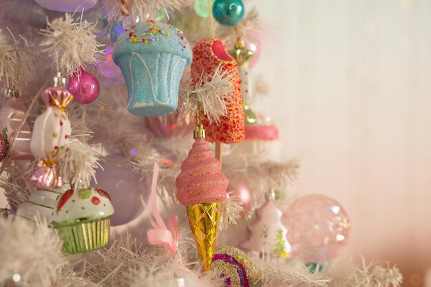 décoration d'arbre du Nouvel An originale et élégante