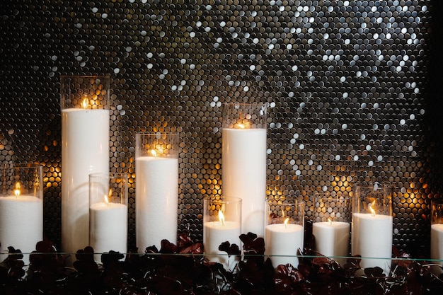 Photo décoration intérieure confortable, bougies allumées
