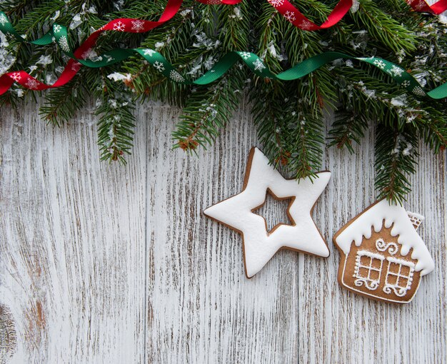 Décoration de Noël avec des biscuits