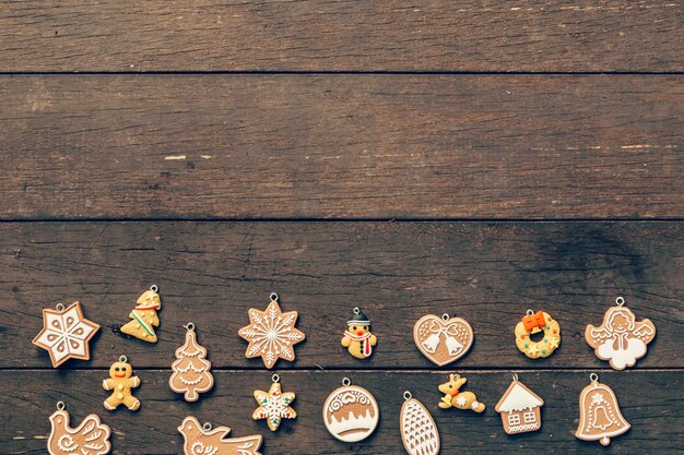 décoration de Noël sur fond de bois avec fond.