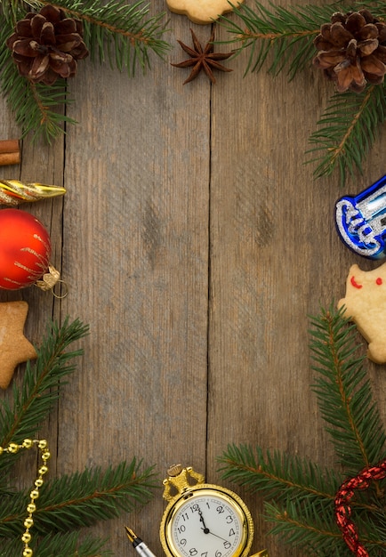 Décoration de Noël sur fond de bois