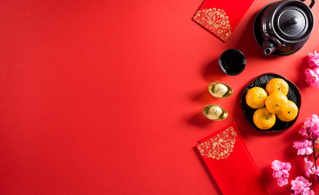 Décorations du festival du nouvel an chinois pow ou paquet rouge, lingots d'orange et d'or