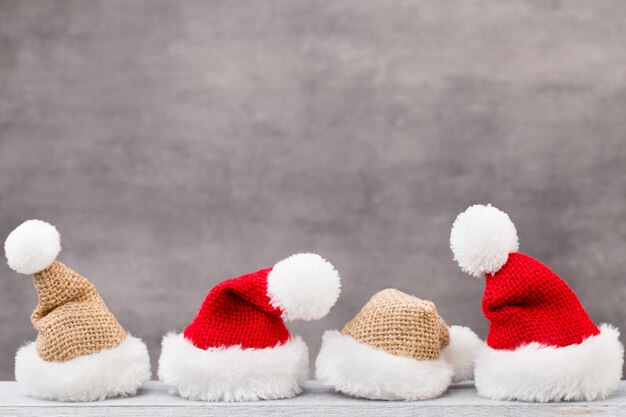 Décorations de Noël sur fond clair