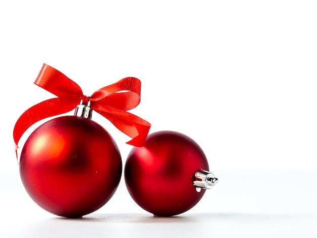 Décorations De Noël Isolées Sur Fond Blanc