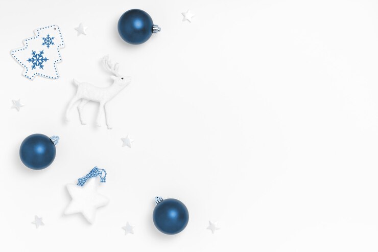 Décorations de Noël isolés sur blanc